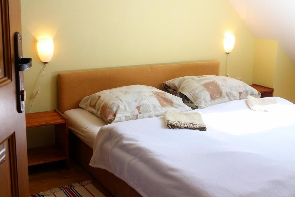 Penzion Kremenisko Banska Stiavnica Phòng bức ảnh