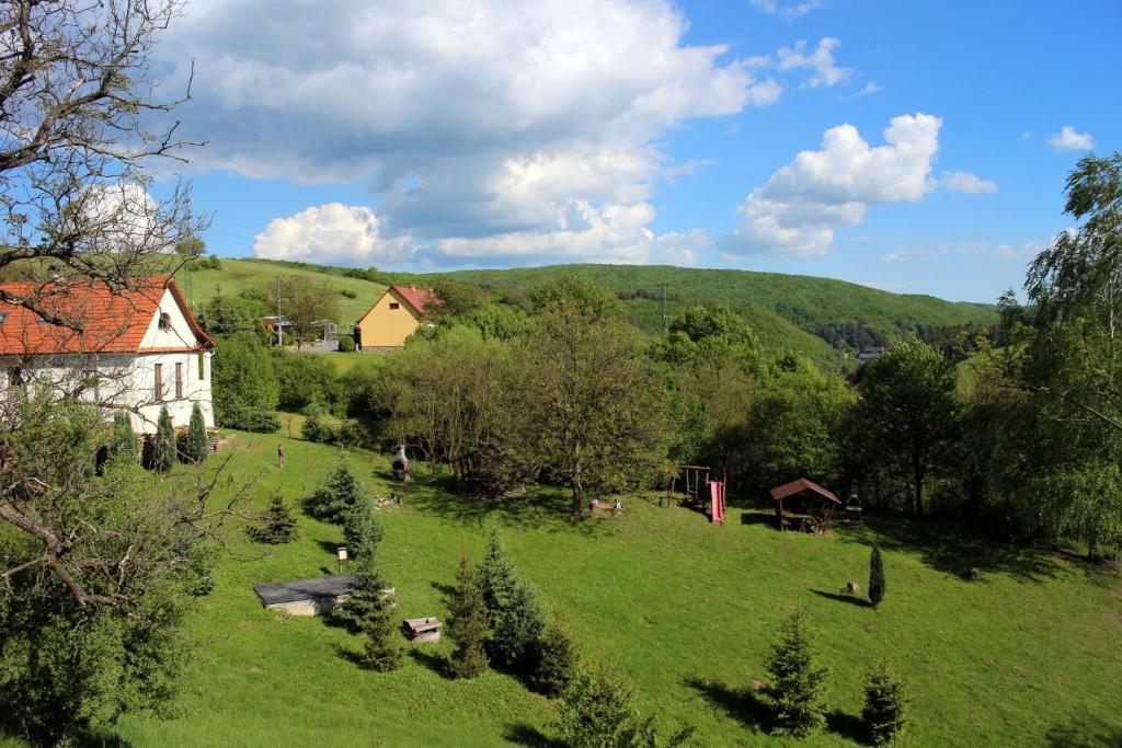 Penzion Kremenisko Banska Stiavnica Ngoại thất bức ảnh